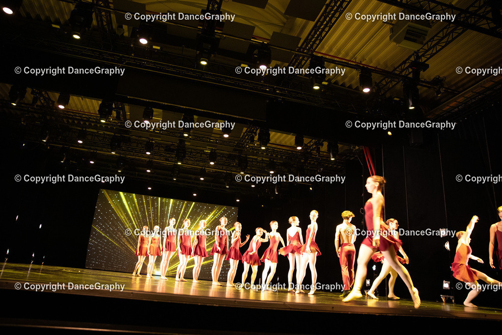 GPHY5570 | DanceGraphy - Realisiert mit Pictrs.com