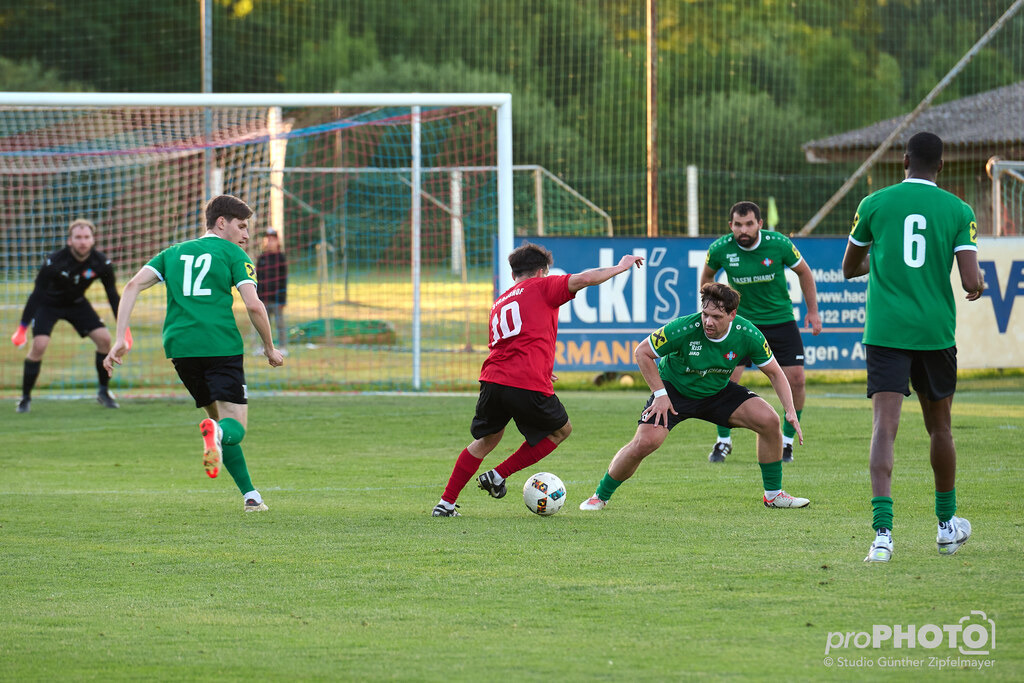 202606_SGU-Fußball_NZ9_8912 | proPHOTO - Realisiert mit Pictrs.com