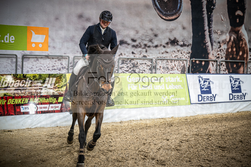 DOS_2570 | Entdecke hochwertige Reitturnierfotos von Foto Oger. Professionell, emotional und authentisch – jetzt Lieblingsmomente im Shop bestellen.Deutschlandweite Turnierfotografie. - Realisiert mit Pictrs.com