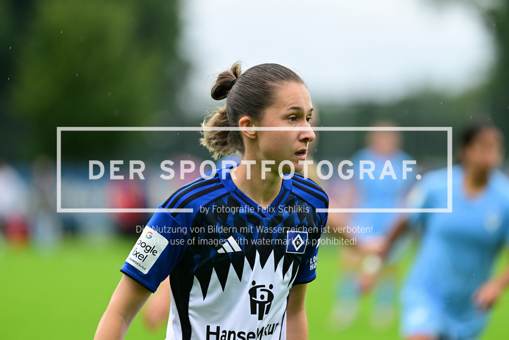 Fußball I Frauen I Saison 2025-2026 I Testspiel I Hamburger SV - FC Viktoria 1889 Berlin I 19536 | Der Sportfotograf. - Realisiert mit Pictrs.com