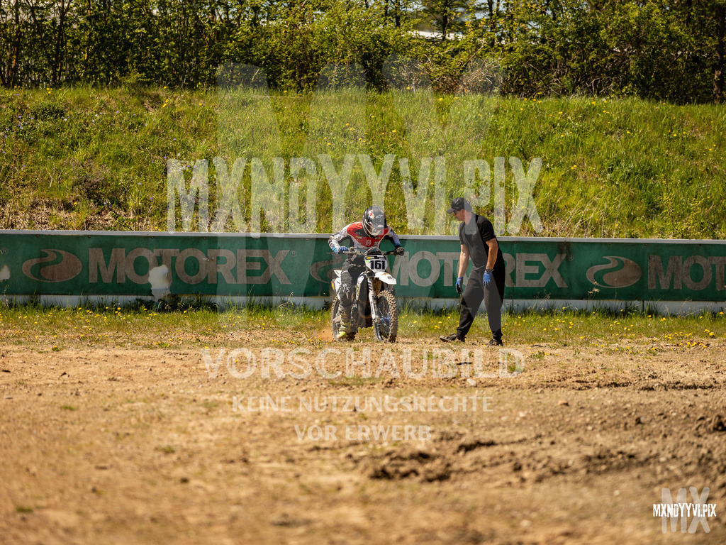 866A5122 | mxndyyvipix