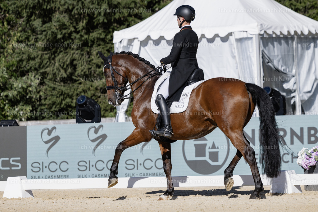 FHC2026_P09_22_18492 | Fichtenhof Classics 2026 – Grand Prix de Dressage - VOLTAIRE Design Preis, Reitanlage Fichtenhof, Sch ftlarn
