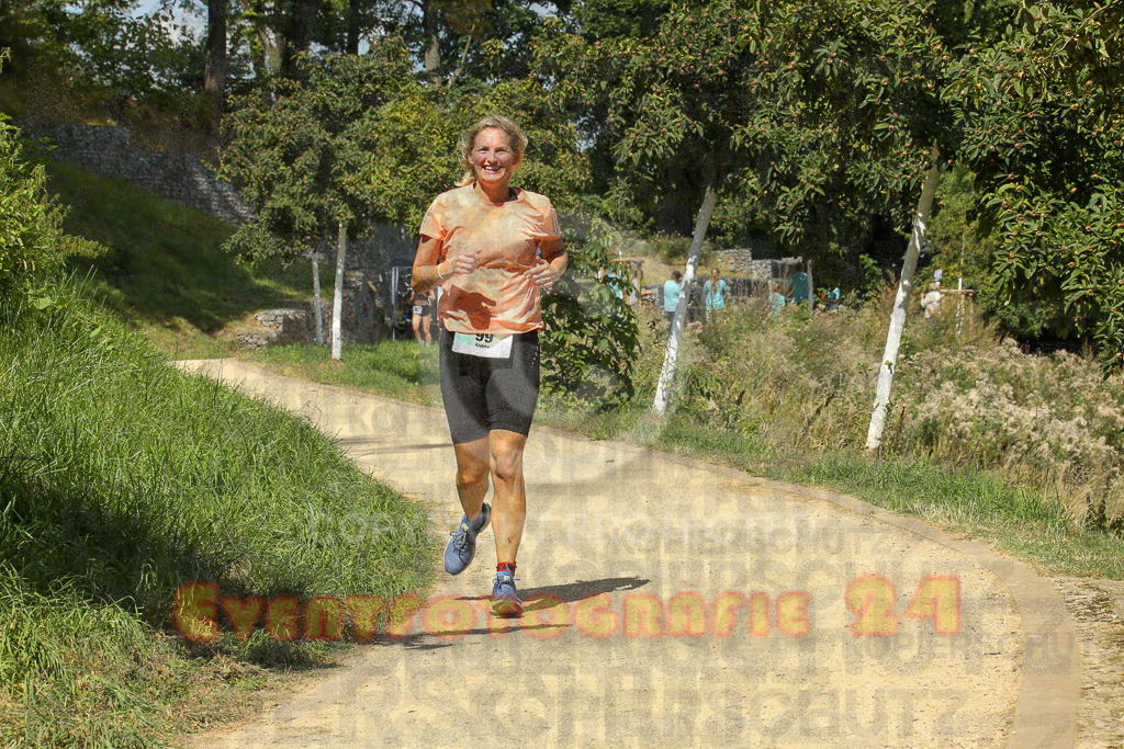 250824_1239_EX1_0080 | Sportfotografie im Rhein-Sieg Kreis, Köln, Bonn, NRW, Rheinland Pfalz, Hessen, etc. Unser Tätigkeitsfeld umfasst den Laufsport vom Volkslauf über den Marathon, Duathlon, Triathon bis zum Ultralauf wie Kölnpfad Ultra oder Schindertrail.