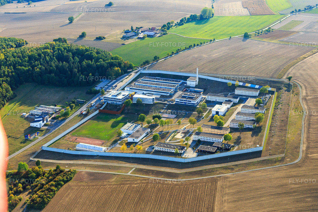 Luftbild: Justizvollzugsanstalt Justizvollzugsanstalt Adelsheim in Adelsheim im Bundesland Baden-Württemberg in Deutschland. Foto: IMG_111459.jpg vom 09.09.2018 durch Werner Riehm/FLY-FOTO.deWWW.JVA-ADELSHEIM.DE