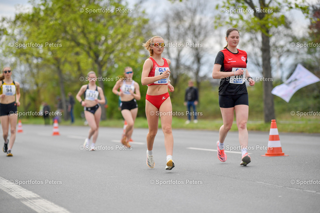 _KP19327_1 | 13.04.2025, xkaix, Leichtathletik Deutsche Meisterschaft 2025, Straßengehen v.l.  - Realisiert mit Pictrs.com