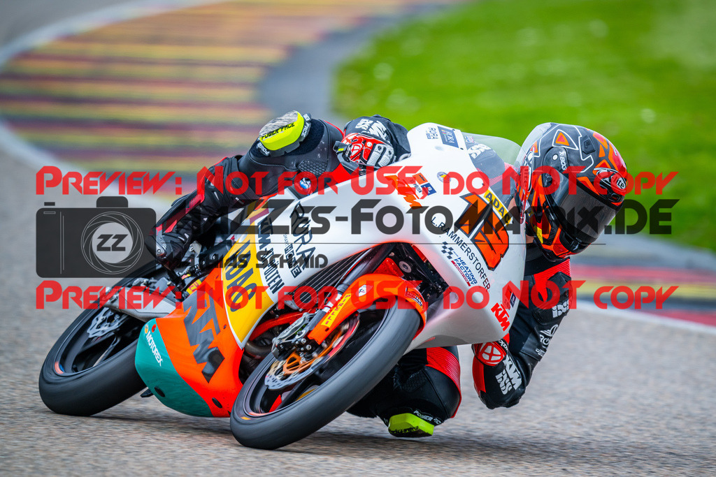 MaZZes_FotoMatrix_240503_6007705_9065 | KTM