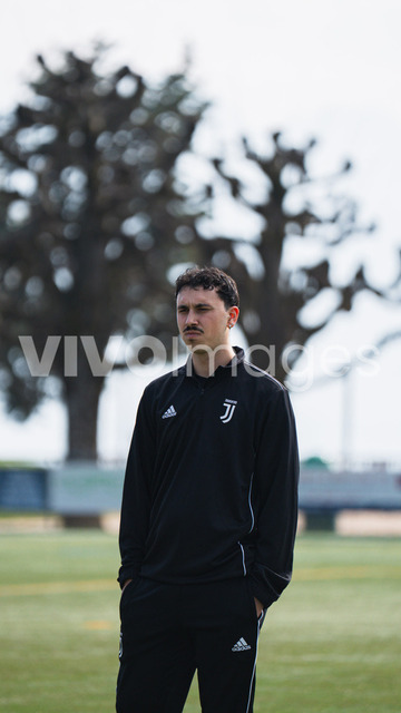 juv_lut_fmachado-0034 | Images from the Juniors B match between Juventus Academy and FC Lutry, played on 18 March 2026 in Lutry, Switzerland, featuring players, coaching staff and match action throughout the game.
