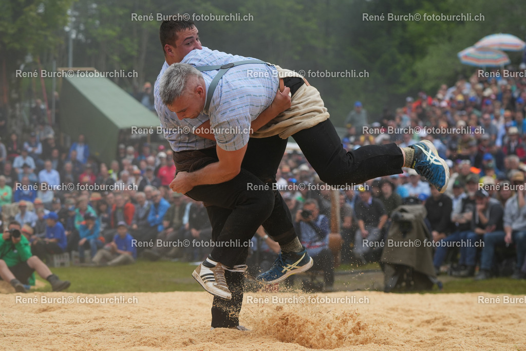 RB-05461 | René Burch leidenschaftlicher Fotograf aus Kerns in Obwalden.  Hier finden sie Sport, Landschaft und Natur Fotografie.
 - Realisiert mit Pictrs.com