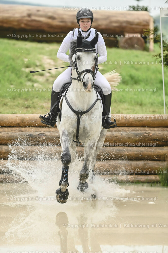 20230513_CCI2_Section2_Gelände_0282 | equistock