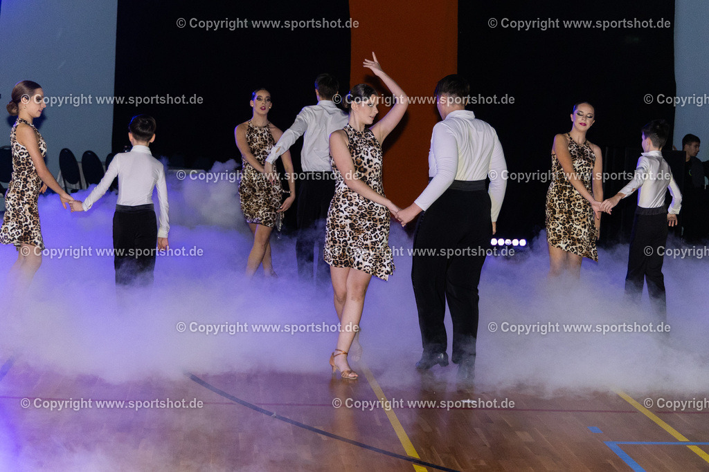 AR6_0559 | Rund um das Thema Sport-Event-Fotografie & individuelle Teilnehmerfotos. Jeder Teilnehmer wird fotografiert.