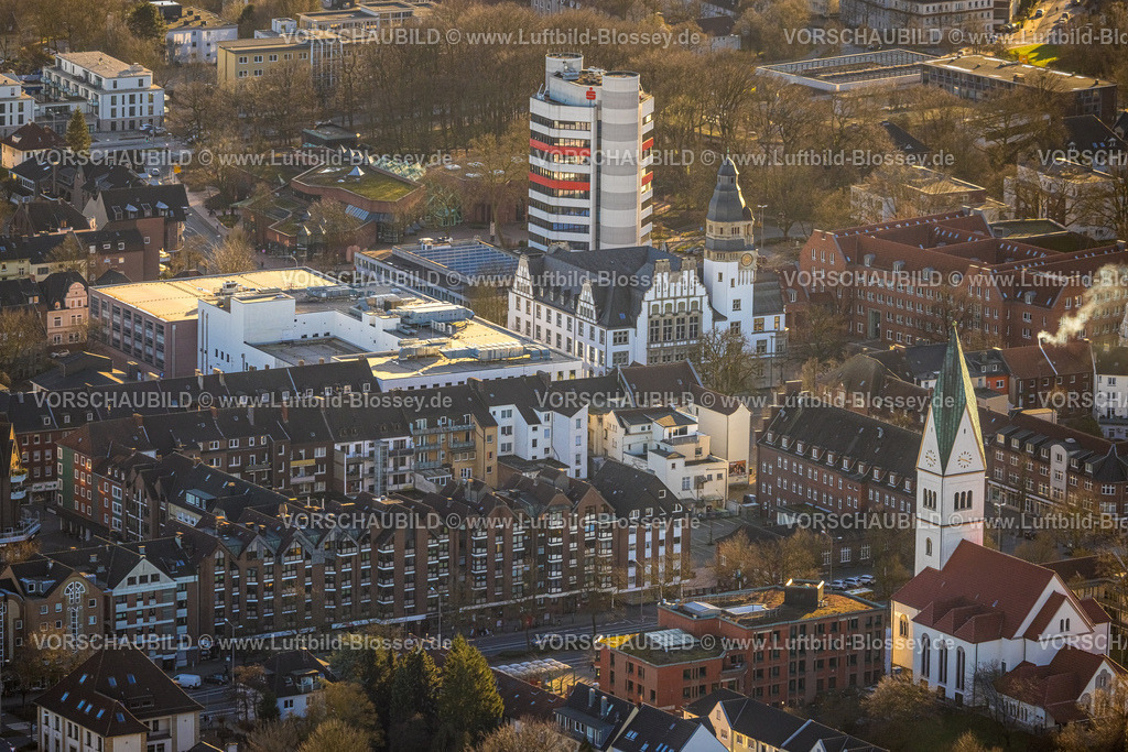 Gladbeck240108227 | Luftbild, Altes Rathaus Stadt Gladbeck, Willy-Brandt-Platz, Neues Rathaus und Sparkasse Hochhaus, evang. Christuskirche, Gladbeck, Ruhrgebiet, Nordrhein-Westfalen, Deutschland