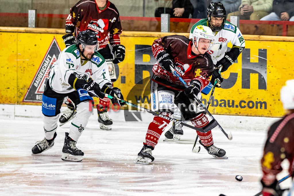 Bayernliga Eishockey, TSV Peißenberg Miners gegen TSV Erding am 30.12.22 in Peißenberg | Bayernliga Eishockey, TSV Peißenberg Miners gegen TSV Erding am 30.12.22 in Peißenberg