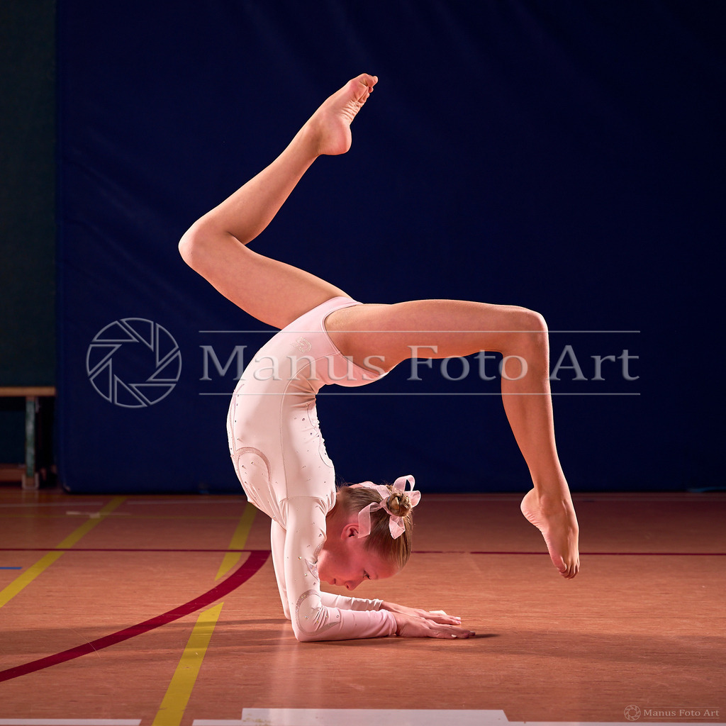 B-DSC00702 | Professionelle Sportfotografie in Hamburg, Schleswig-Holstein und Niedersachsen – spezialisiert auf Rhönrad, Geräteturnen, Leistungsturnen und rhythmische Sportgymnastik. Bundesweite Begleitung von Rhönrad-Events. Jetzt Sport-Fotos - Realisiert mit Pictrs.com