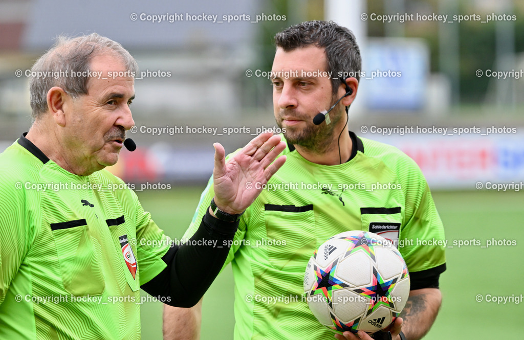 Liwodruck Carinthians Hornets vs. FC Pingau Saalfelden Frauen 29.10.2023  | Toplitsch Walter, Weger Roman, Referees