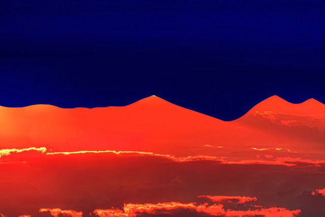 Otherworlds | A parallel world, where the sky forgot the weight of light and fell. Flip your perspective with this surreal inverted landscape in dark blue and brilliant orange. Nothing is what it seems. Guaranteed to draw the eye and spark creativity. Invite this art piece into any modern workspace. This is a preview image. The original has a resolution of 10630 x 7087 px. - Realisiert mit Pictrs.com