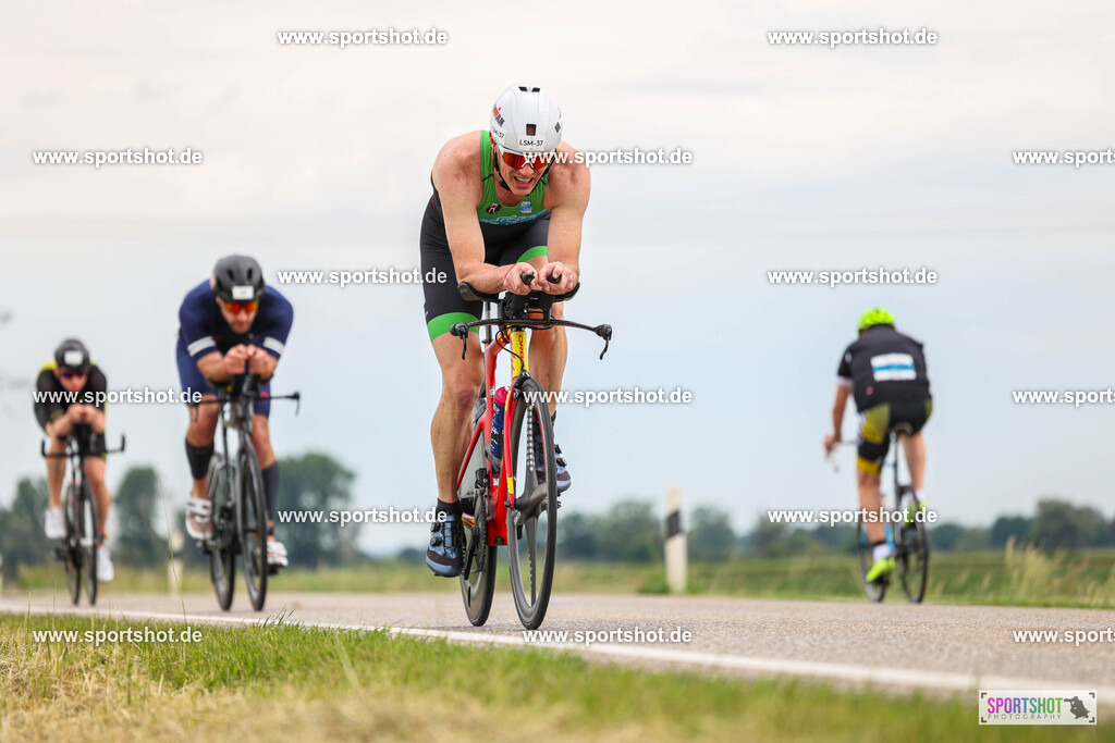 BR8A6539 | Stadttriathlon Erding 2025. #yourpictrs #sportshot_your_pictrs @Sportshotphotography #stadttriathlonerding Copyright: www.sportshot.de