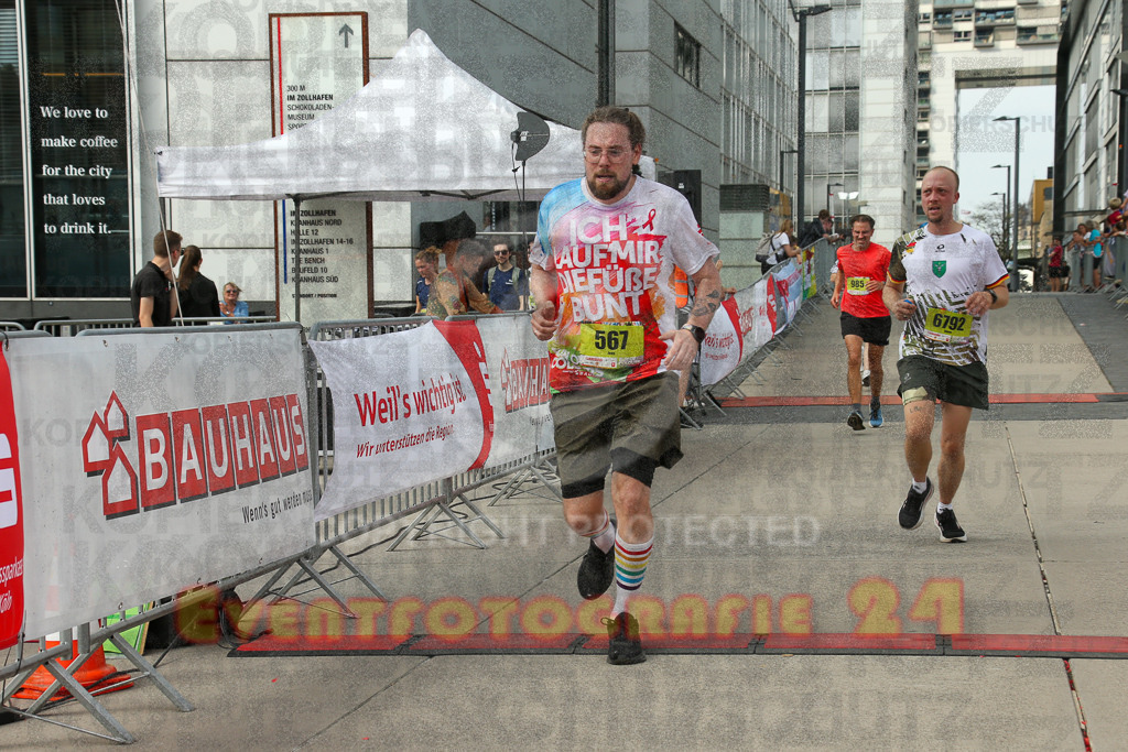 250920_1521_EX1_9060 | Sportfotografie im Rhein-Sieg Kreis, Köln, Bonn, NRW, Rheinland Pfalz, Hessen, etc. Unser Tätigkeitsfeld umfasst den Laufsport vom Volkslauf über den Marathon, Duathlon, Triathon bis zum Ultralauf wie Kölnpfad Ultra oder Schindertrail.