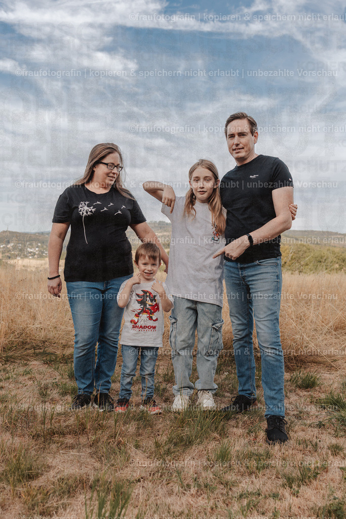 Fraufotografin_O3A1835 | Isabelle Schiminski ist ein Kitafotograf für Wiesbaden, Rheingau, Kiedrich, Untertaunus, Bad Schwalbach, Taunusstein und Mainz