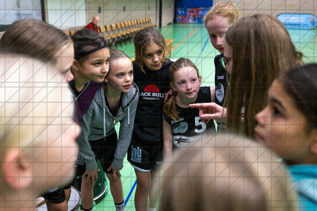 DBBL POKAL 1/8-Finale 24/25 | 04.12..2024 | BBC OS vs. SYNTAINICS MBC Halle | DBBL POKAL 1/8-Finale 24/25 | 04.12..2024 | BBC OS vs. SYNTAINICS MBC Halle - - - - - CREDIT, www.bullenfotos.de, Martin König, Hörner Weg 40, D-49078 Osnabrück, +4917663732967, Nutzung und Weitergabe nur zu den vereinbarten Zwecken. Presseanfragen an Urheber. Alle Rechte beim Urheber. - - - - - - Realisiert mit Pictrs.com