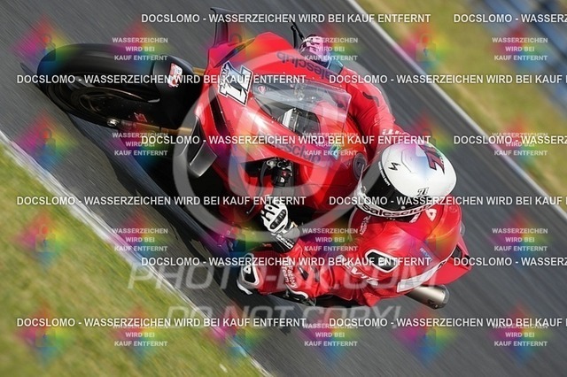 2025_05_31_PBK_38328 | Sportfotografie; SlowMotion; Video; Rennstrecke; Hafeneger; RSE; Speer; Trackday; Motorsportarena; Hockenheimring; Brno; Most; Barcelona; Valencia, Benny; Kaetzmer;