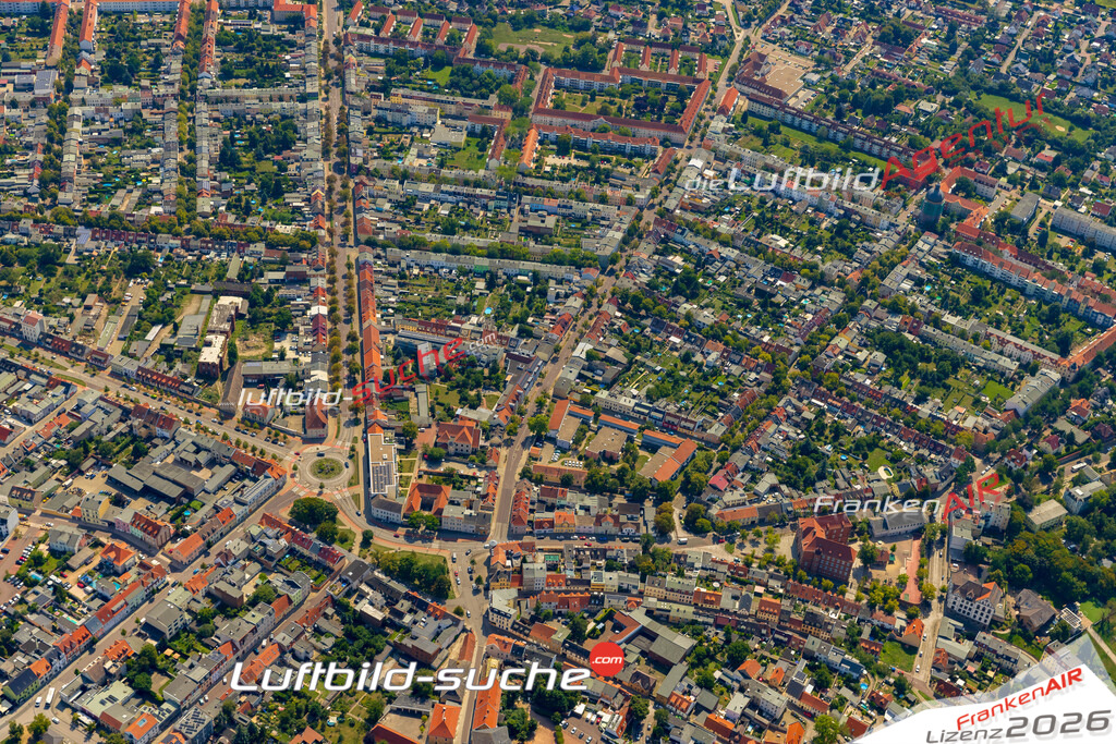 Luftbild Bernburg - Die Luftaufnahme wurde 2025 vom UL-Flugzeug heraus erstellt ( keine Drohne ) - Hochauflösende Luftaufnahme - für professionelle Ausdrucke geeignet. Die Geschenkidee !Hier alle&nbsp;Infos zur Lizenzierung der LuftaufnahmeWir fliegen auch dieses Jahr wieder in Ihre Region um Luftbilder zu erstellen.- Luftbild anfragen