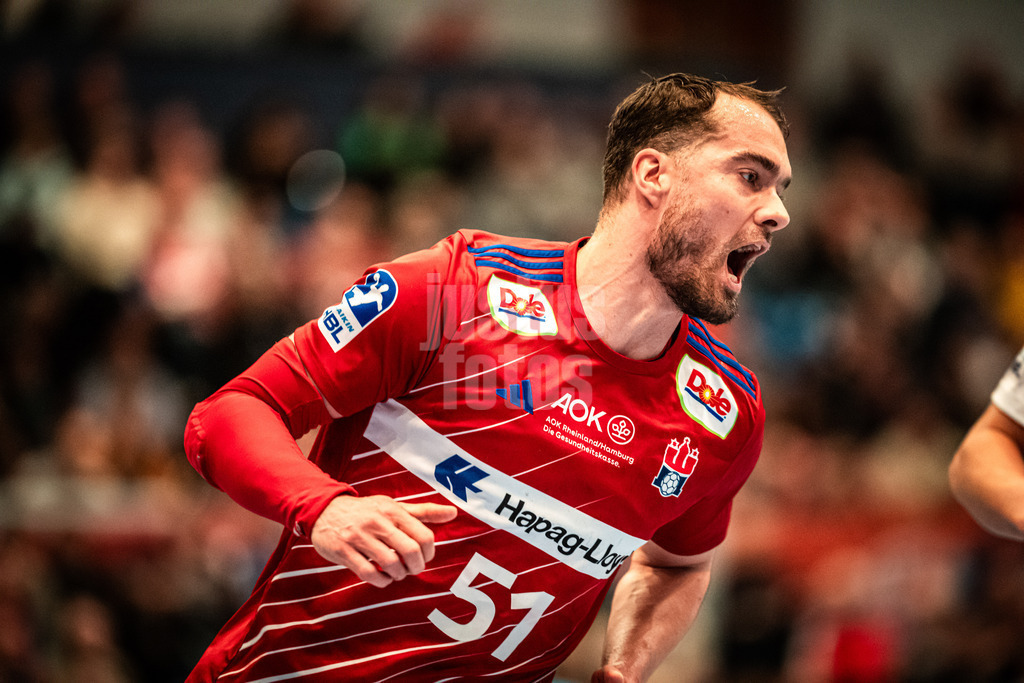 Handball | Männer | Saison 2024/2025 | DAIKIN Handball-Bundesliga | 8. Spieltag || Handball Sport Verein Hamburg vs. TSV Hannover-Burgdorf | 24.10.2024 | Casper Mortensen (#51, Handball Sport Verein Hamburg) jubelt