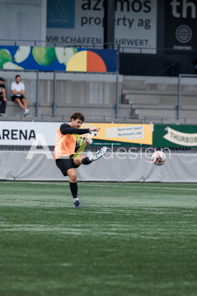 Fussball I Herren I Saison 2025-2026 I 2. Liga Interregional – Gruppe 5 I 17. Spieltag I FC Wil 1900 II - FC Seefeld Zürich I 11.04.2026 | Hochwertige Sportfotos kaufen & lizenzieren für Medien, Vereine, Agenturen & Sportler:innen. Entdecke professionelle Sportfotografie im Bildshop von Alexander Franzen. - Realisiert mit Pictrs.com