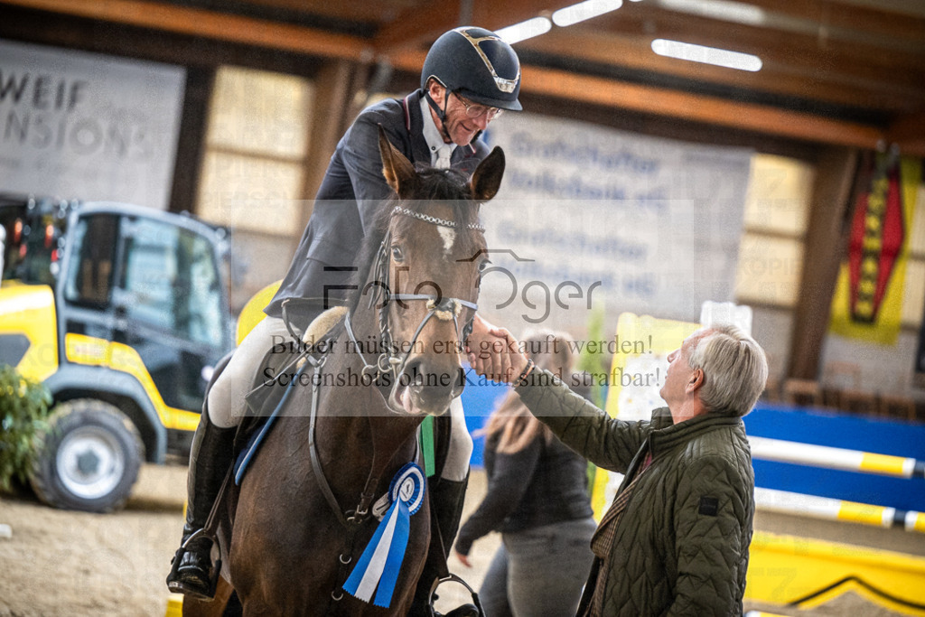 DOS_B1422 | Entdecke hochwertige Reitturnierfotos von Foto Oger. Professionell, emotional und authentisch – jetzt Lieblingsmomente im Shop bestellen.Deutschlandweite Turnierfotografie. - Realisiert mit Pictrs.com