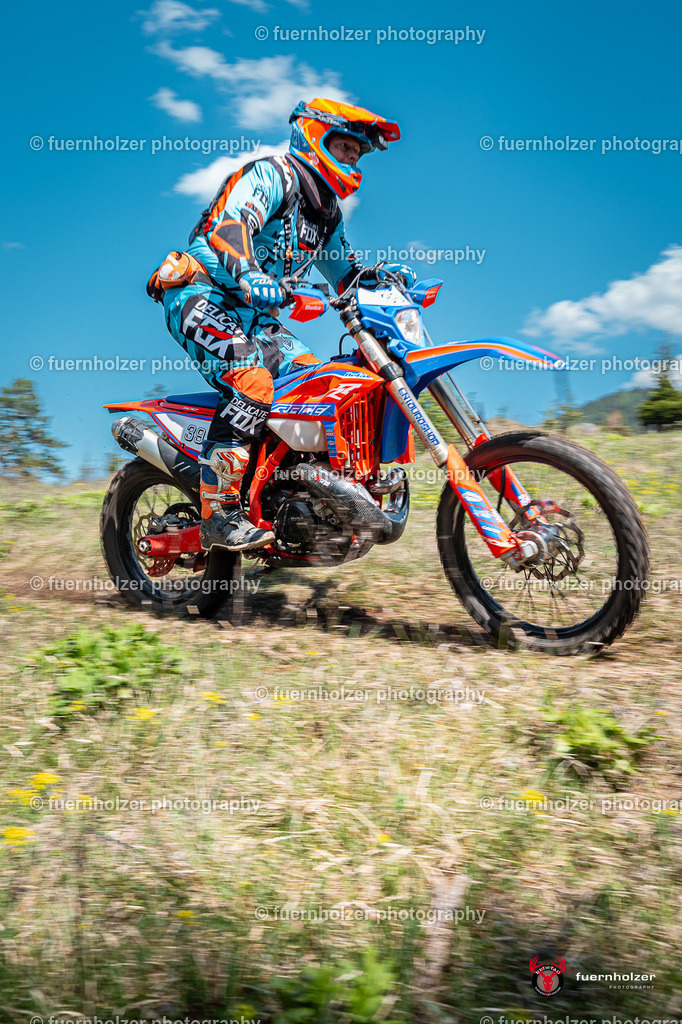 fuernholzer_250501-C1-481 | Fotografische Impressionen von der Red Stag Enduro Extreme by fuernholzer-photography.com. Endurosport in Österreich fotografisch festgehalten von fuernholzer. Auftragsfotografie für Private, Gewerbefotos und Industriefotografie. Eventfotografie, Sportfotografie und Motorsportfotografie. Anbieter von Fotoworkshops, Fototraining, fotografischen Vorträgen und Fotoseminaren.