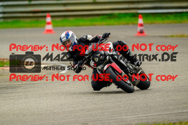 MaZZes_Fotomatrix_20241002_6007705_8023 | ROT