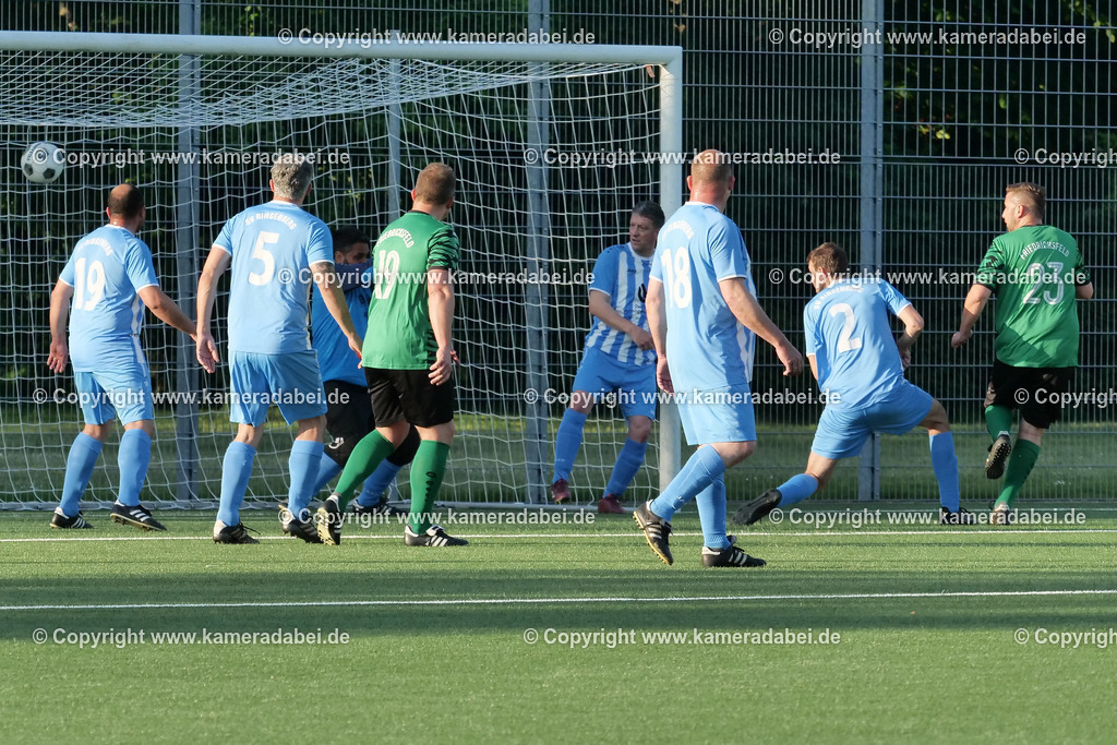 Fußball Kreispokal 25/26 Ü 32 : Spiel um Platz 3 : SV 08/29 Friedrichsfeld - SV Ringenberg AH  2 : 1 | Fußball Kreispokal 25/26 Ü 32 : Spiel um Platz 3 : SV 08/29 Friedrichsfeld - SV Ringenberg AH  2 : 1Spielort : Voerde Friedrichsfeld - Realisiert mit Pictrs.com