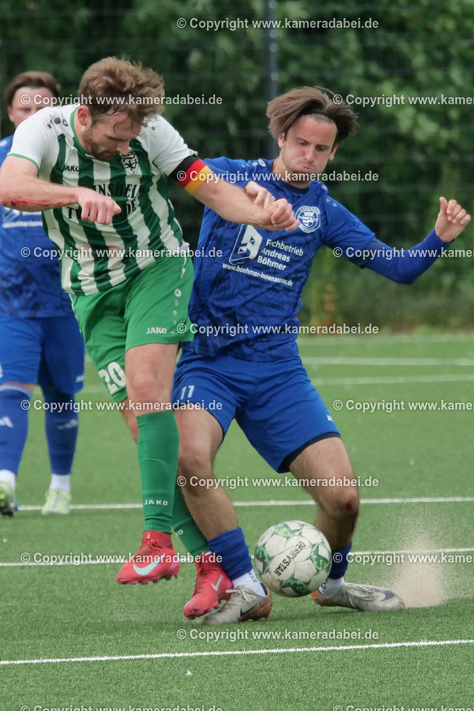 Fußball : Bezirksliga : TV Voerde - FC Sterkrade 72 | Fußball : Bezirksliga : TV Voerde - FC Sterkrade 72 am 25.05.2025 in Voerde - Realisiert mit Pictrs.com