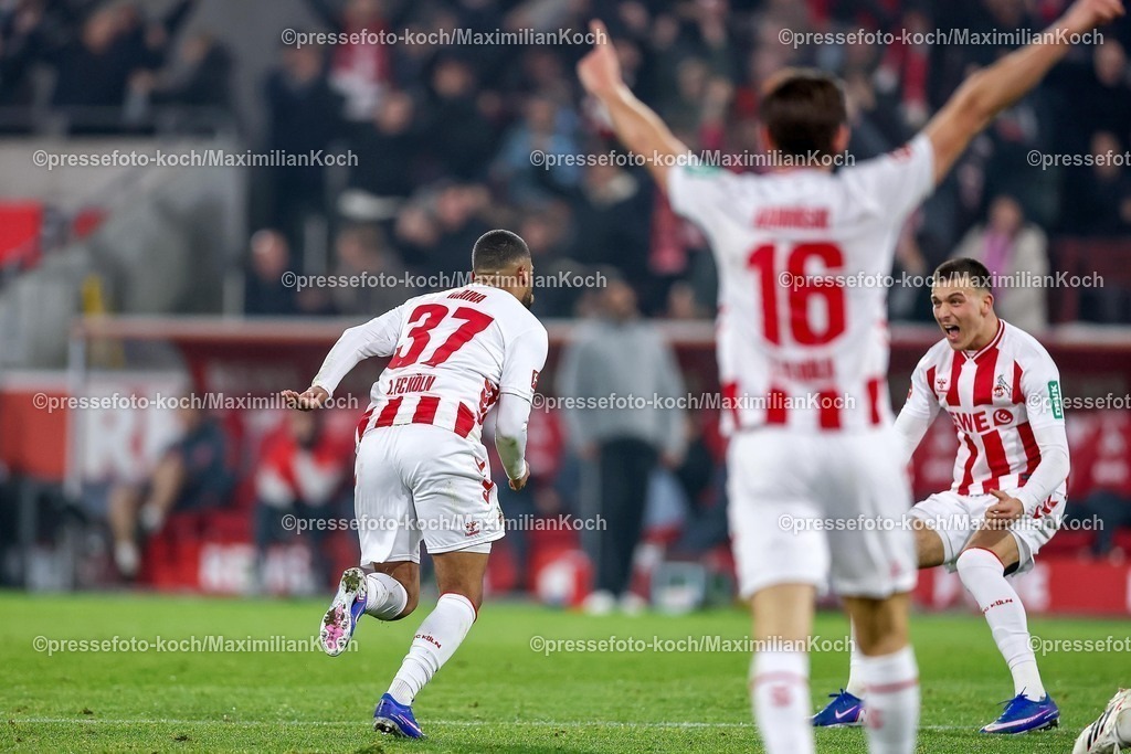 1FC14012601030 | 14.01.2026, Fußball, 1. FC Köln - FC Bayern München, 1. Fußball Bundesliga, 17. Spieltag, RheinEnergie-STADION, Saison 2025 2026: Torjubel nach dem Tor zum 1:0 durch Torschütze Linton Maina (1FC Koeln #37)  zusammen mit Jakub Kaminski (1FC Koeln #16) Said El Mala (1FC Koeln #13)   DFB regulations prohibit any use of photographs as image sequences and or quasi-video.