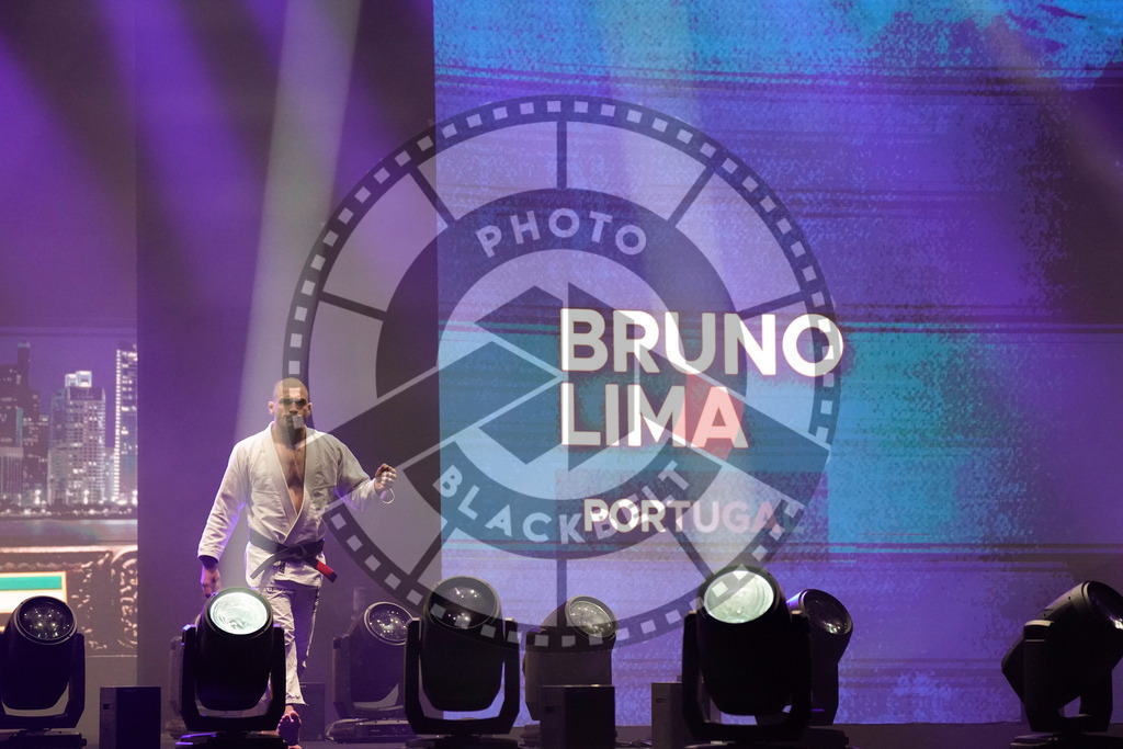 20231110PBB2355 | Fighters compete during the AJP World Professional Championship blackbelt finals in the Mubadala Arena in Abu Dhabi, Arab United Emirates, on November 10, 2023.