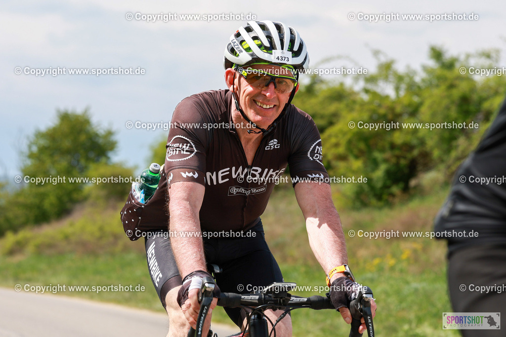 421_AR6_2359 | Neusiedlersee Radmarathon 2026@sportshot_your_pictrs #yourpictures#roadtowm2029 #nrm #neusiedlerseeradmarathon #neusiedlersee #neusiedlerseetourismus #burgenland #mörbisch #nrm26 #burgenlandtourismus #voglundco #poweredbyburgenlandtourismus #radsport #rad #marathon #ucigranfondo #visitburgenland #ucigranfondoworldseries