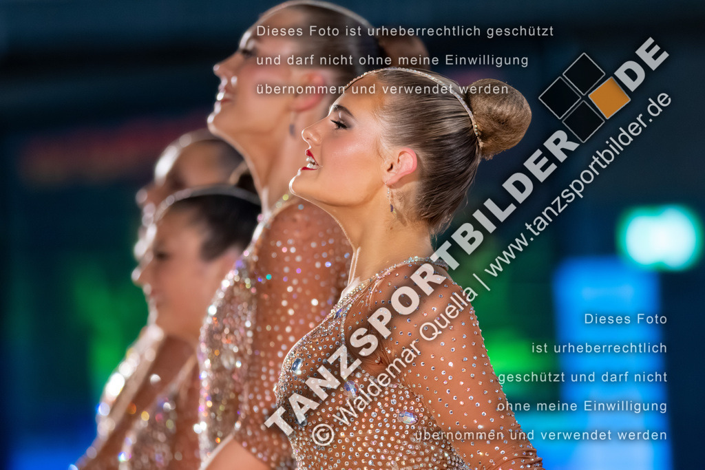 20260321-02119 | Hier finden Sie Tanz Bilder vom Latein und Standard Formationen tanzen. Sportbilder vom Tanzsport. Schöne Fotos und von Weltmeisterschaft, Europameisterschaft, Bundesliga, Regionalliga, Oberliga und Landesliga sowie von GOC Stuttgart, DanceComp, WM Bremen