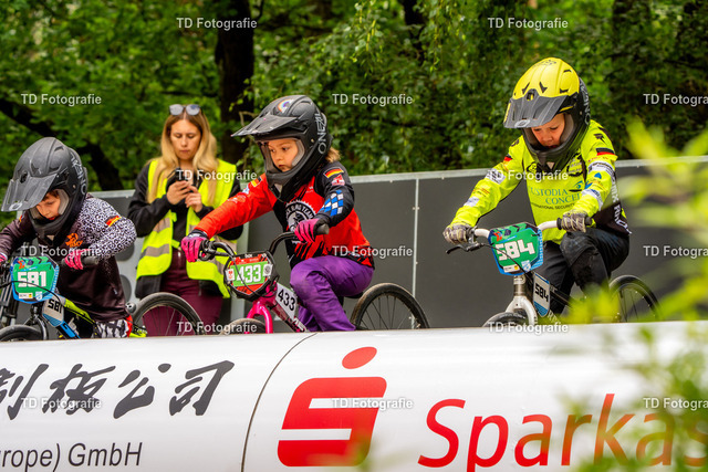 BayBMX2026-06027 | Fotogalerie von Thomas Dettweiler mit Eventbildern und lizenzfreien Fotos. Perfekt als Wandbild, für Büro, Website oder private Nutzung. - Realisiert mit Pictrs.com
