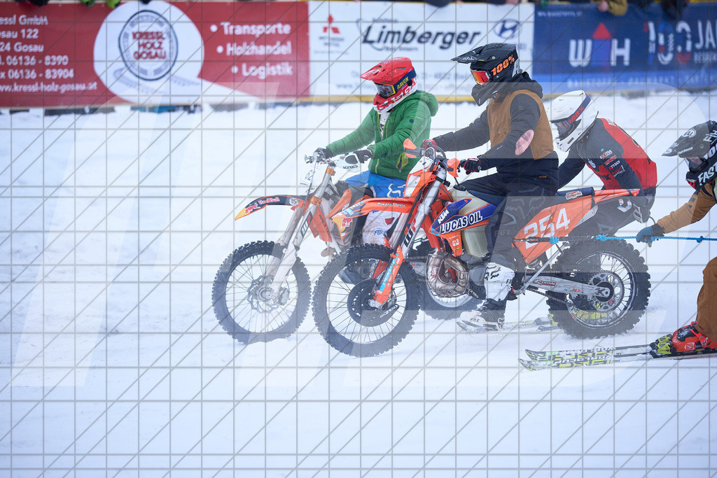 11. Holzknecht Skijöring | Skijöring am 24.01.2026: 11. Holzknecht Skijöring in Gosau am Dachstein, Oberösterreich, ÖsterreichFoto: © 2026 Martin Bihounek | mb-creative.eu