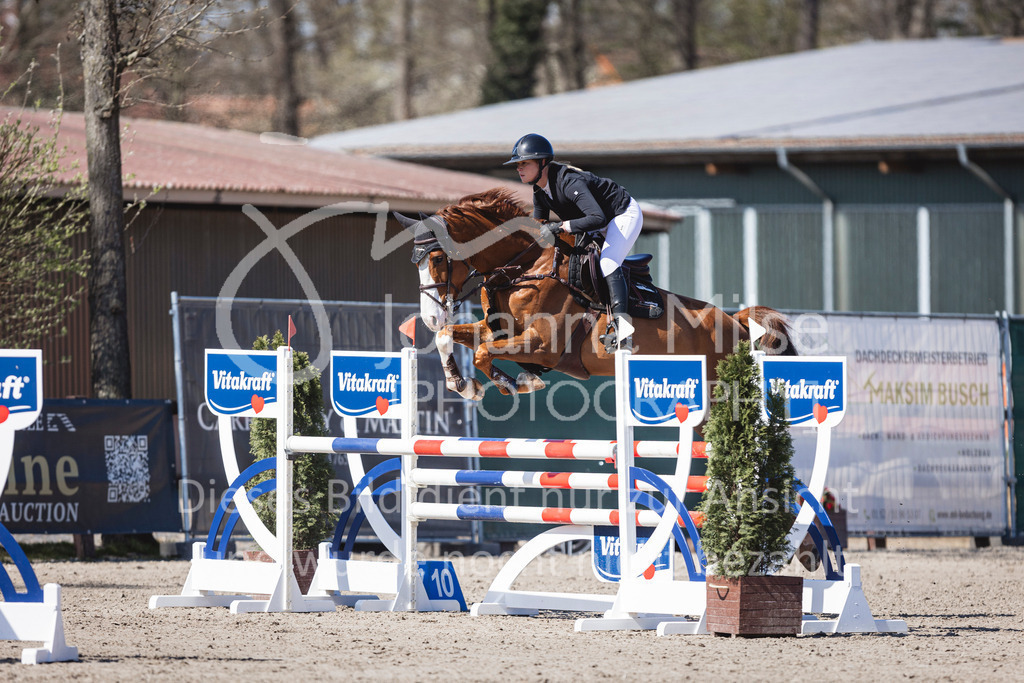 250408_Mühlen_SprPf-L-339 | Deine schönsten Turniermomente als professionelle Fotos! Entdecke hochwertige Pferdesport-Fotografie im Online-Shop. Jetzt Fotos finden & bestellen!