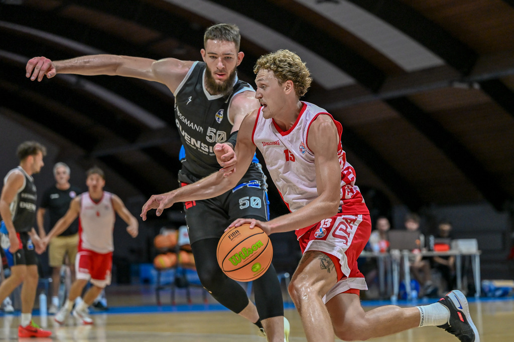 rsk_082 | Fotos von Basketballspielen aus dem Raum NRW fotografiert von Gero Mueller-Laschet und Daniel Schaefer - Realisiert mit Pictrs.com