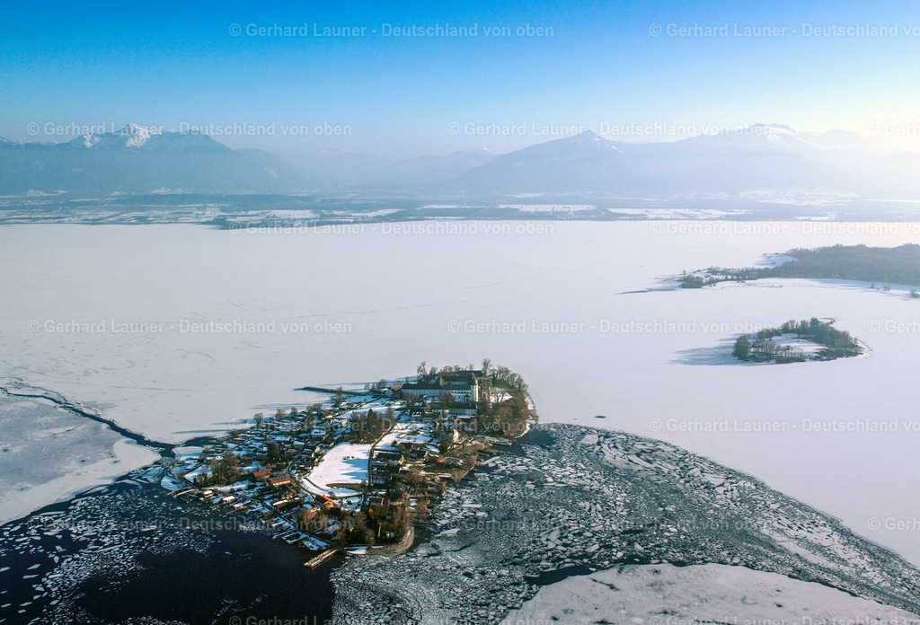 26B0268 | Online-Shop für Luftbilder aus Deutschland. Seit über 45 Jahren baut Gerhard Launer das Luftbildarchiv mit unterschiedlichsten Themen stetig weiter aus.