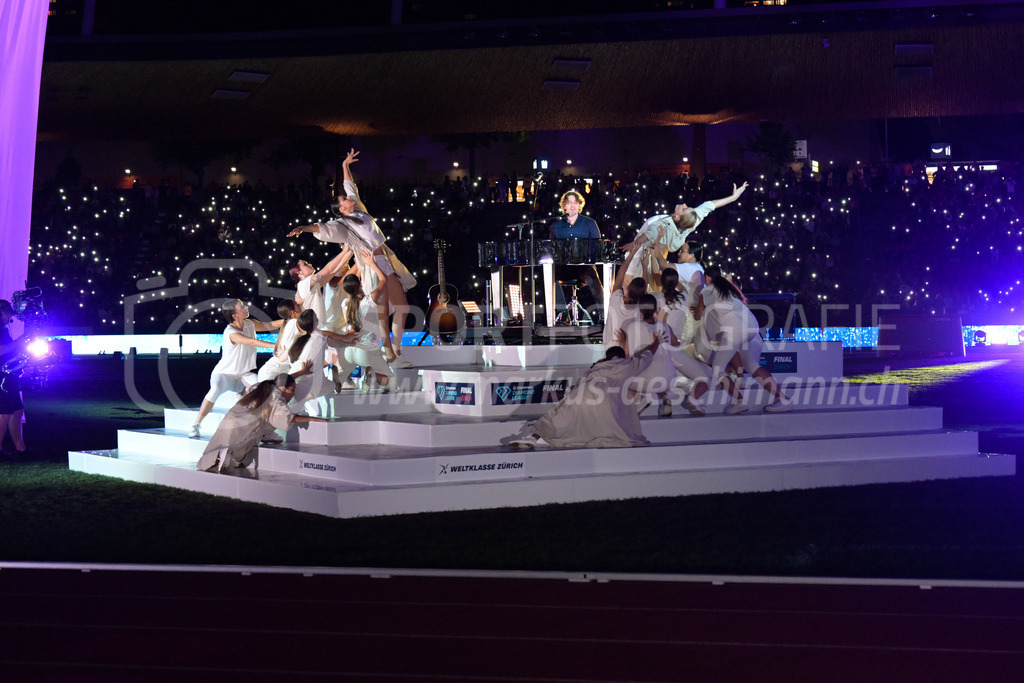 Leichtathletik: Weltklasse Zürich | 08.09.2022, Zürich, Letzigrund, Leichtathletik: Weltklasse Zürich, Abschluss-Show. - Realisiert mit Pictrs.com