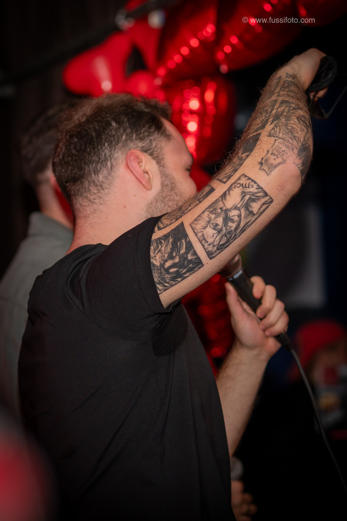 DSC_2160 | "Fussifoto.com – Ihr Ansprechpartner für hochwertige Fotografie! Entdecken Sie kreative Bilder und professionelle Dienstleistungen. Kontaktieren Sie uns für Ihre Projekte!"