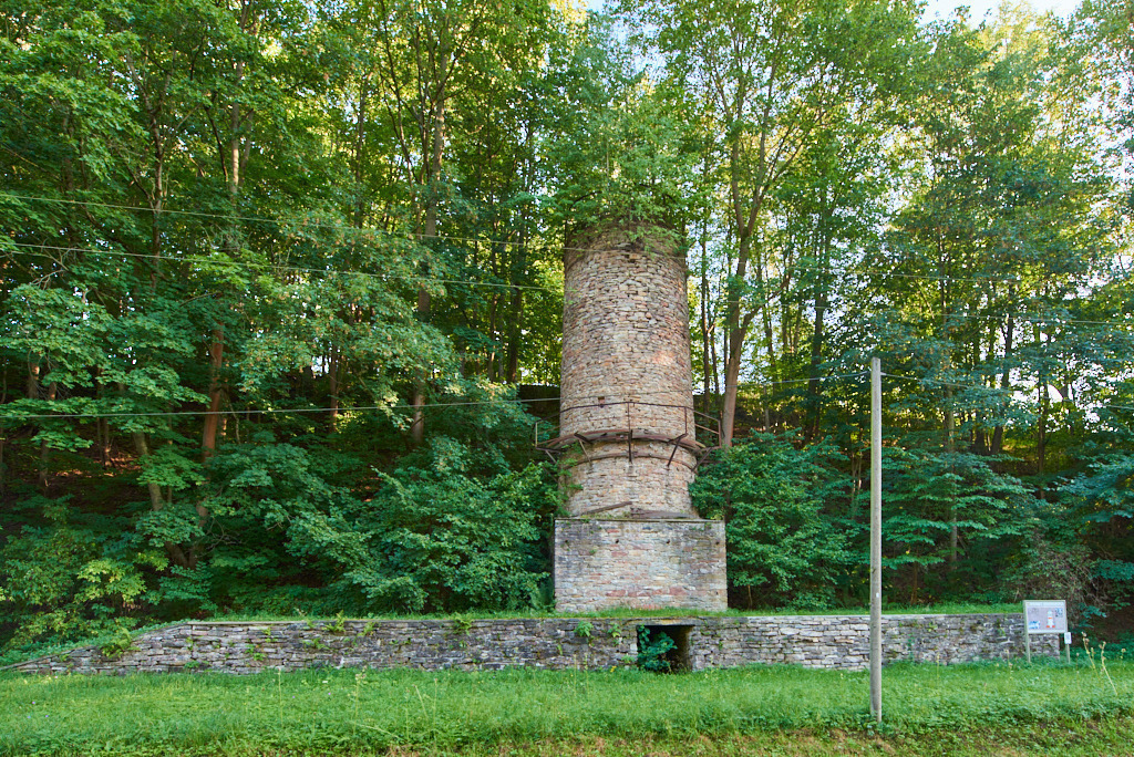 Der Kalkofen in Schönau_ bis etwa 1954 in Betrieb 01 | Bedeutsame Landschaften Deutschlands - Realisiert mit Pictrs.com