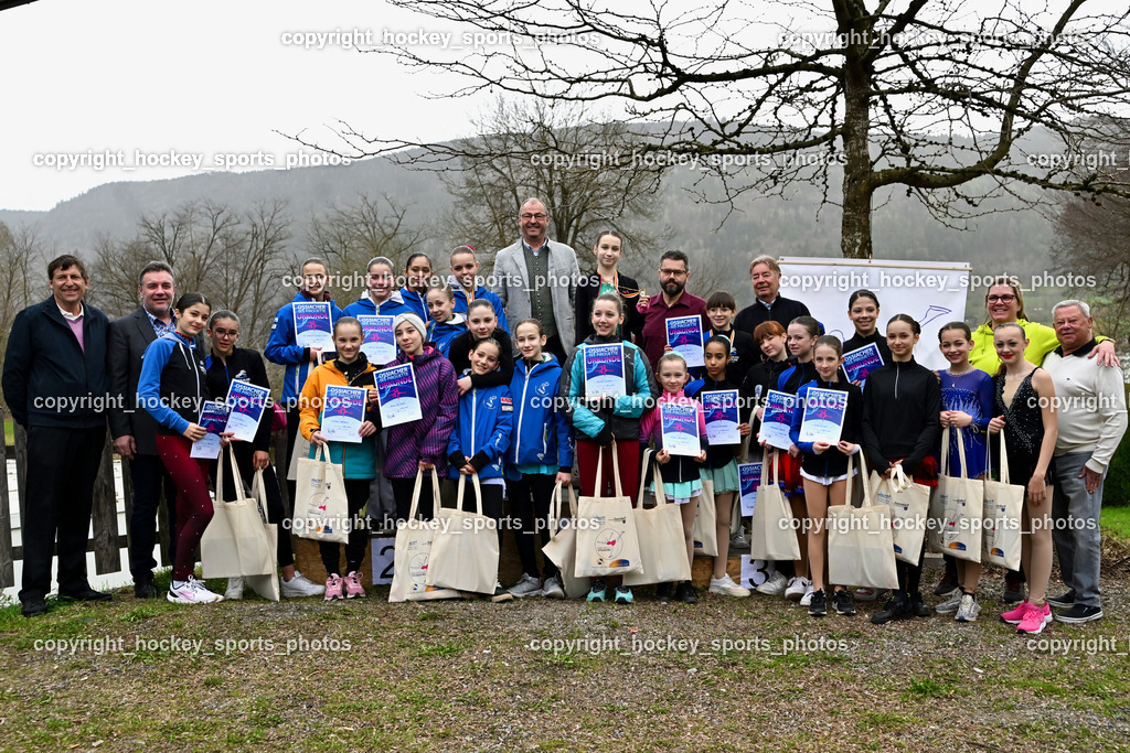 Ossiachersee Pirouette ESC Steindorf 31.3.2024 | Ossiachersee Pirouette ESC Steindorf 31.3.2024, Ossiachersee Pirouette ESC Steindorf am 31.03.2024 in Steindorf (Ossiachersee Halle), Austria, (Photo by Bernd Stefan)