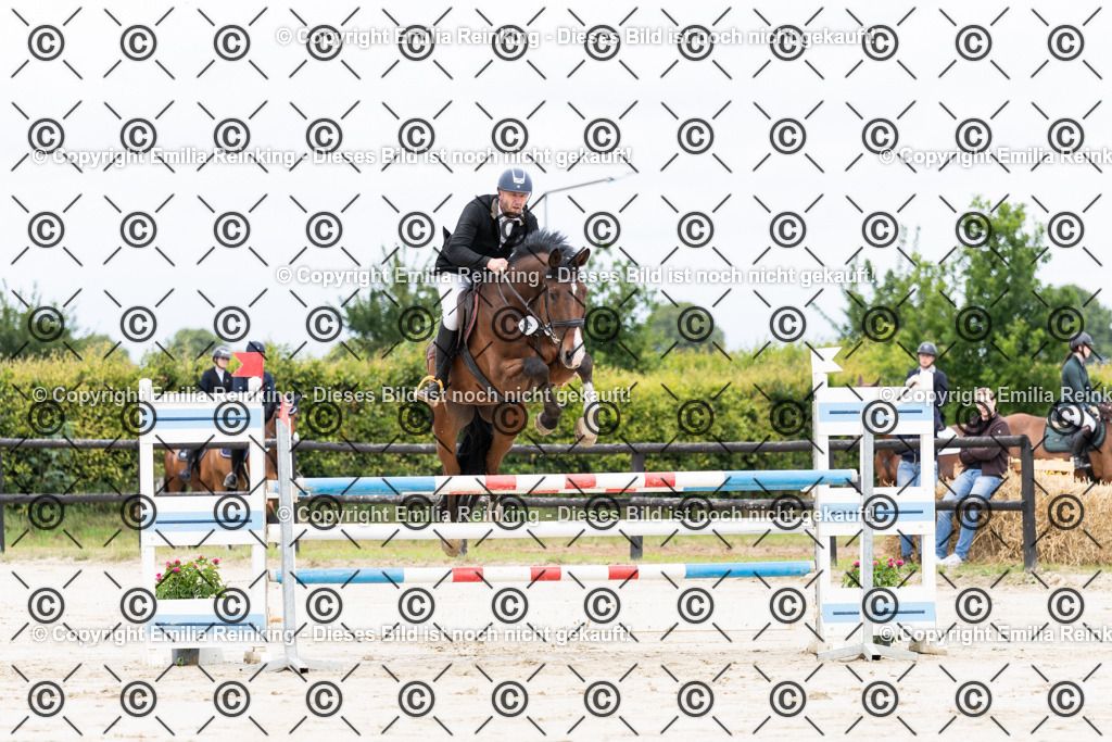 CL5A5533 | Emilia Reinking Fotografie - Realisiert mit Pictrs.com