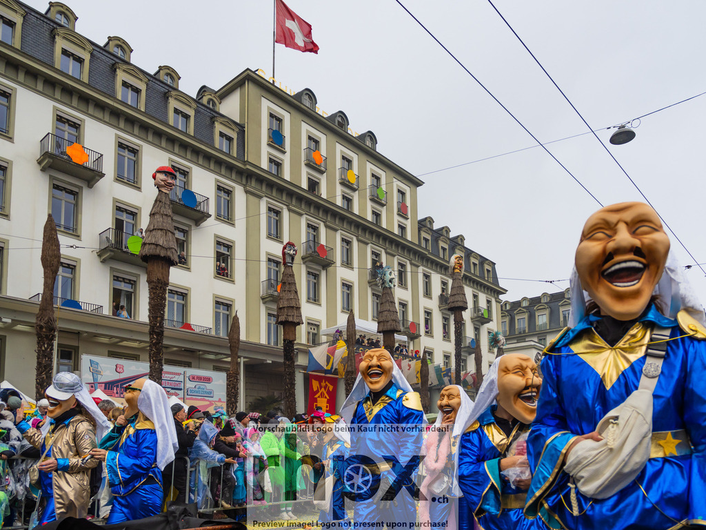 Fritschi-Umzug Luzern 2026 | Foto-Standort: Schweizerhof Luzern - Realisiert mit Pictrs.com