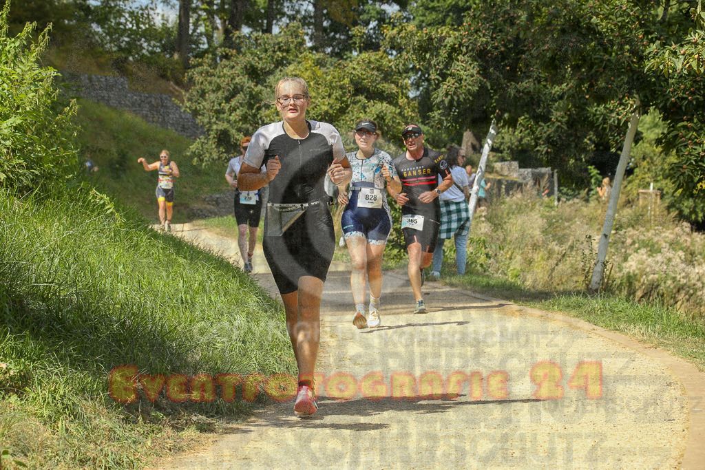 250824_1332_EX1_2722 | Sportfotografie im Rhein-Sieg Kreis, Köln, Bonn, NRW, Rheinland Pfalz, Hessen, etc. Unser Tätigkeitsfeld umfasst den Laufsport vom Volkslauf über den Marathon, Duathlon, Triathon bis zum Ultralauf wie Kölnpfad Ultra oder Schindertrail.