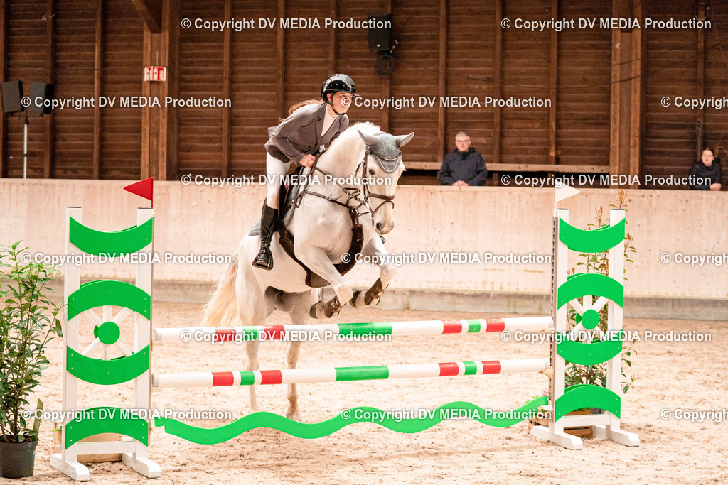 Springen Tag 2-072 | dv-media-shop - Realisiert mit Pictrs.com