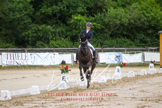 DKP47460 | Turniersportfotografie; Pferdefotografie; Dressurfotografie